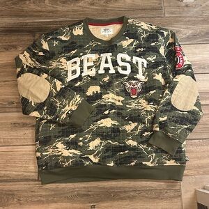 Ecko Unltd brand quilted camo sweatshirt "BEAST" graphic size xxl mens
